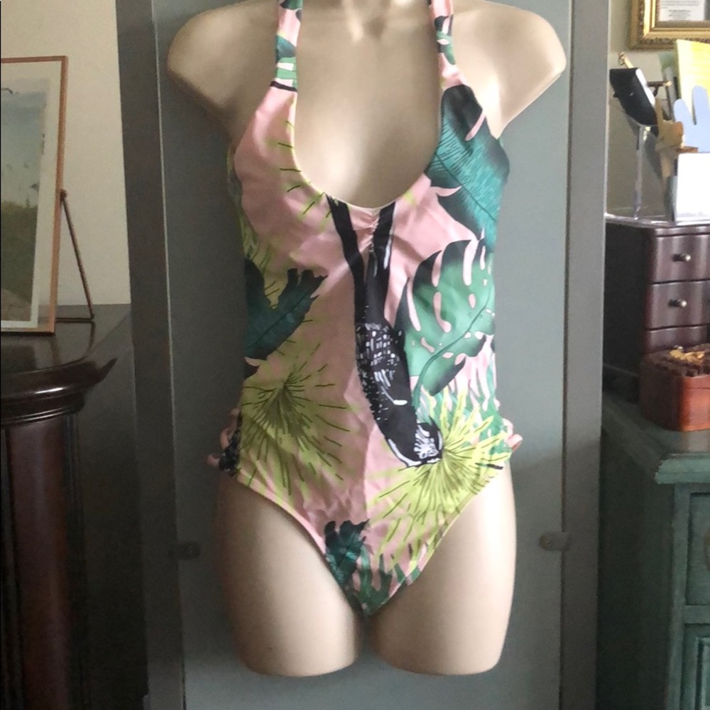 Bathing suit